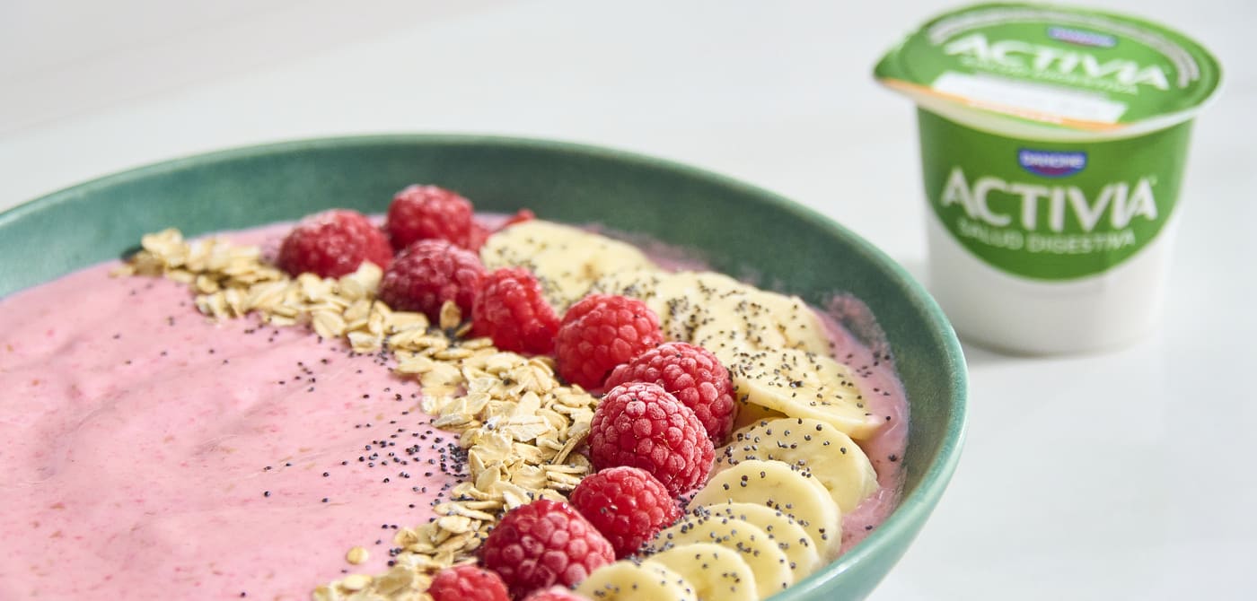 Smoothie bowl de banana e framboesa com Activia Cereais sólido